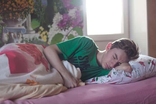 Come Dormire Per Raddrizzare La Schiena